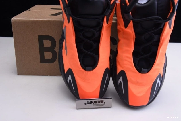 Orange Boost Yeezy 700 FV3258 MNVN Adidas 0810